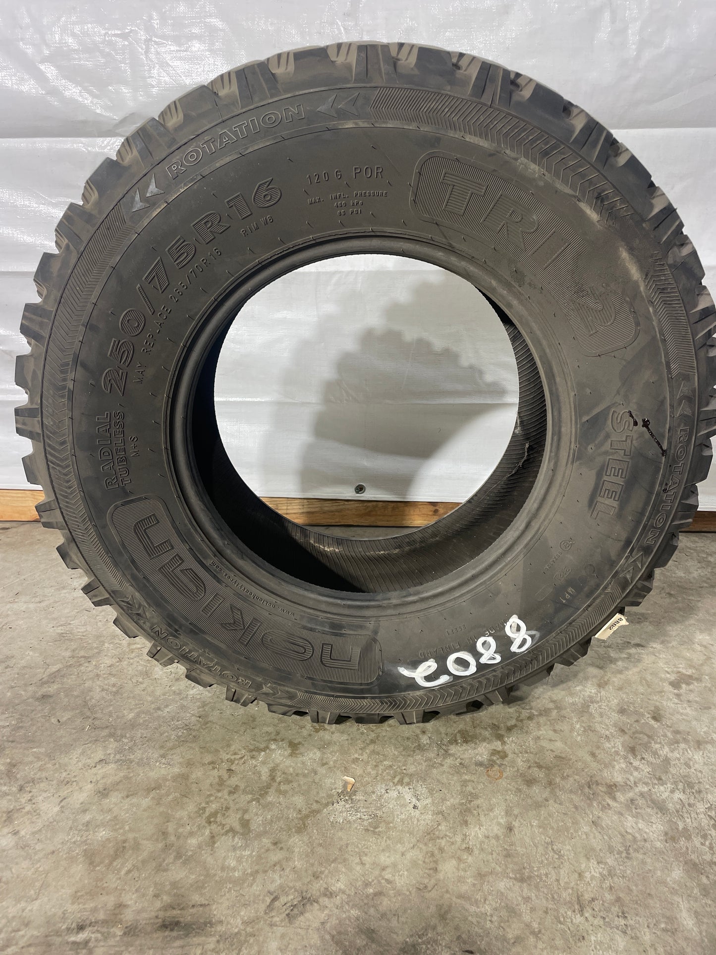 250/75R16 NOKIAN TRI 2