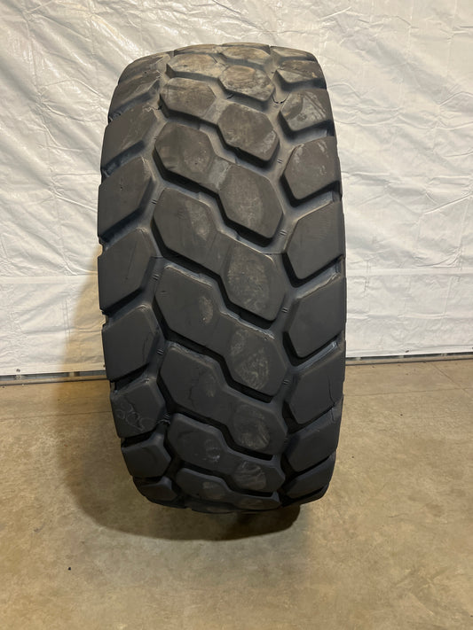 26.5R25 BRIDGESTONE LOADER & DOZER TIRE V-STEEL #5083