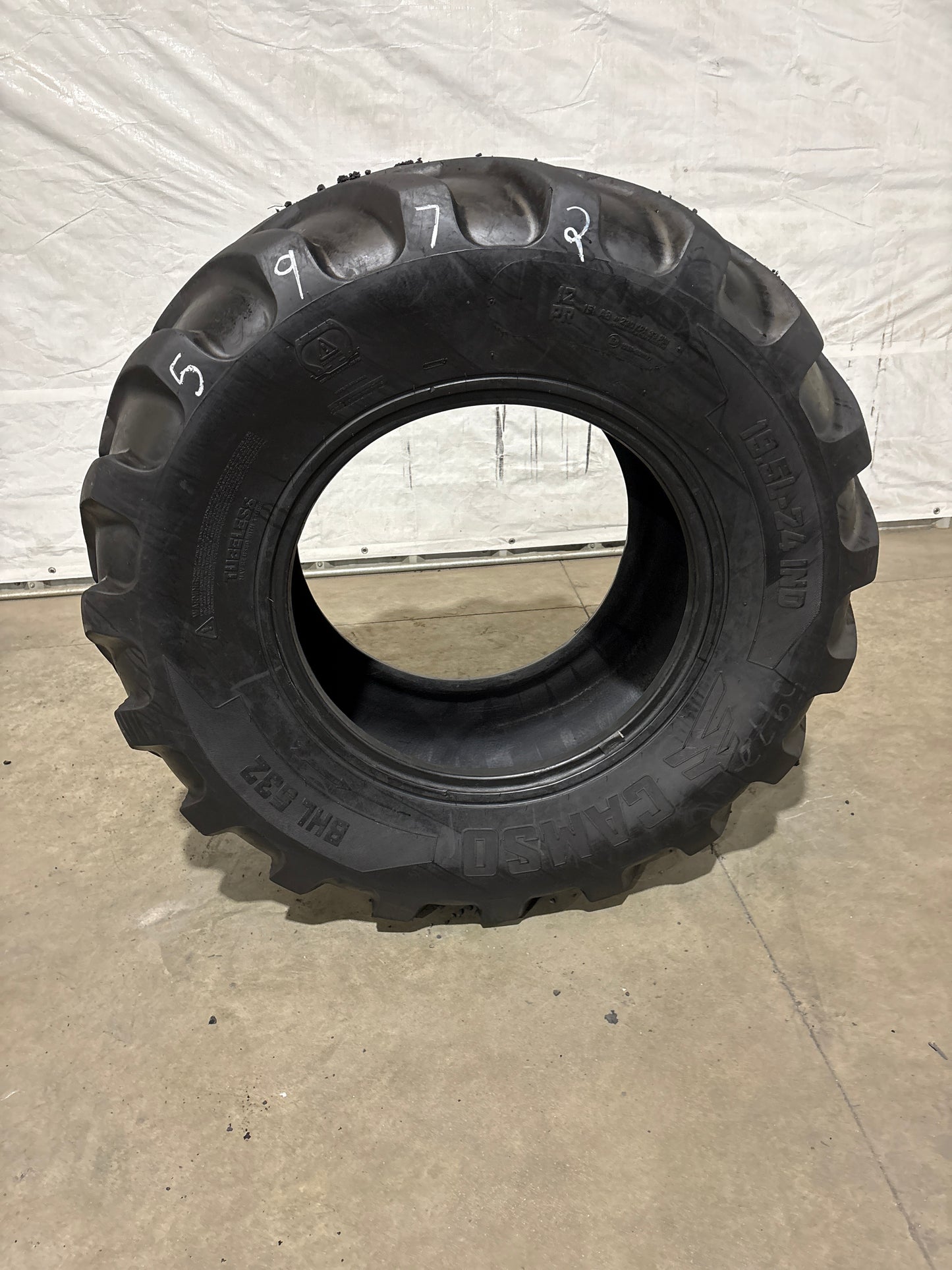 19.5L-24 CAMSO BHL 532 #5972