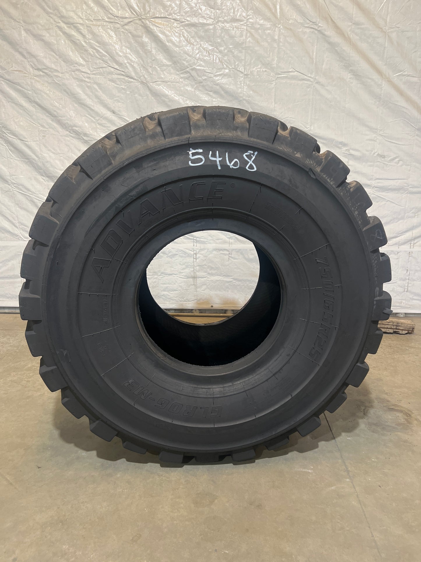 750/65R25 ADVANCE GLR-06 #5468