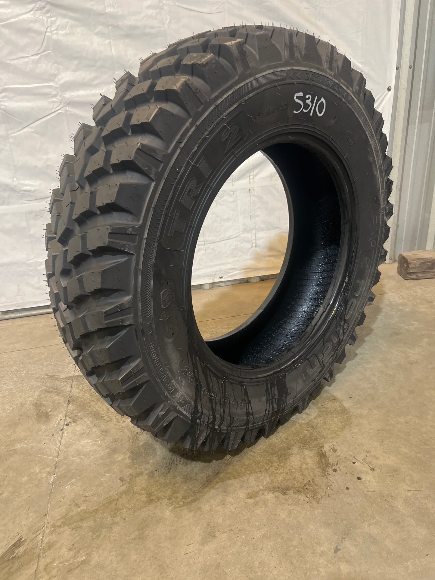 360/80R28 NOKIAN TRI  2 #5310