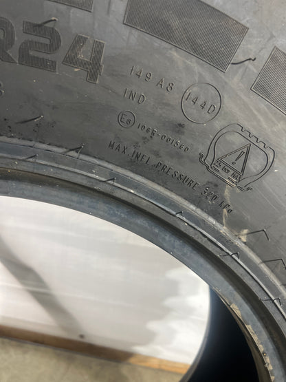 400/80R24 NOKIAN HAKKAPELLITTA TRI  R3