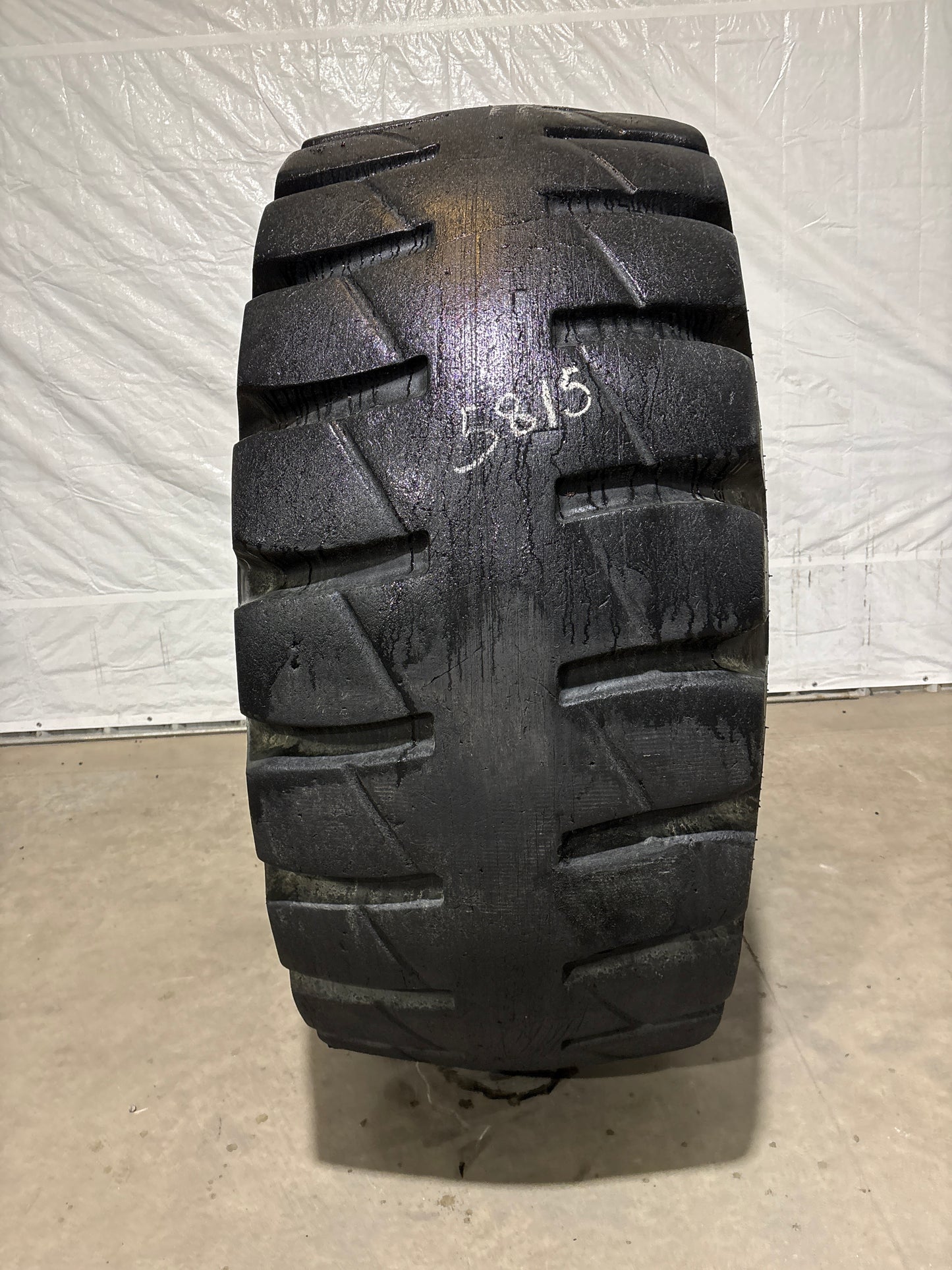 33.25-29 TITAN SL100 38 PLY #5815