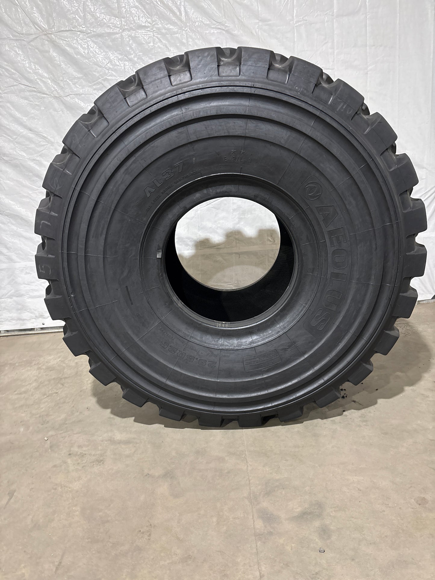 29.5R25 (765/80R25) AEOLUS AL37 #5768