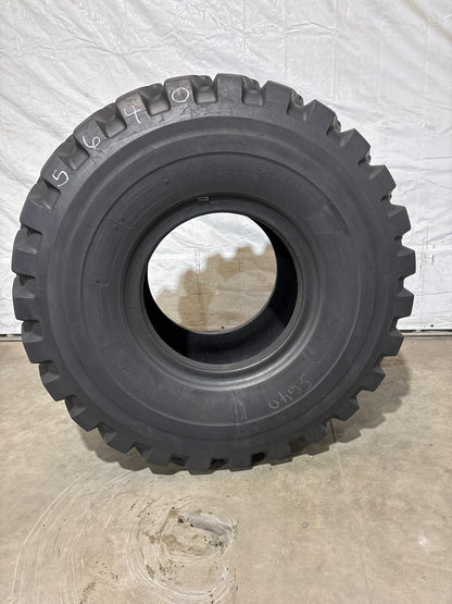 23.5R25 BRIDGESTONE V-STEEL L TRACTION #5640