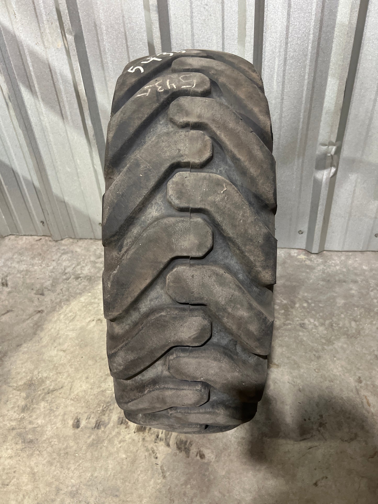 12.5/80-18 GOODYEAR SUREGRIP #5435