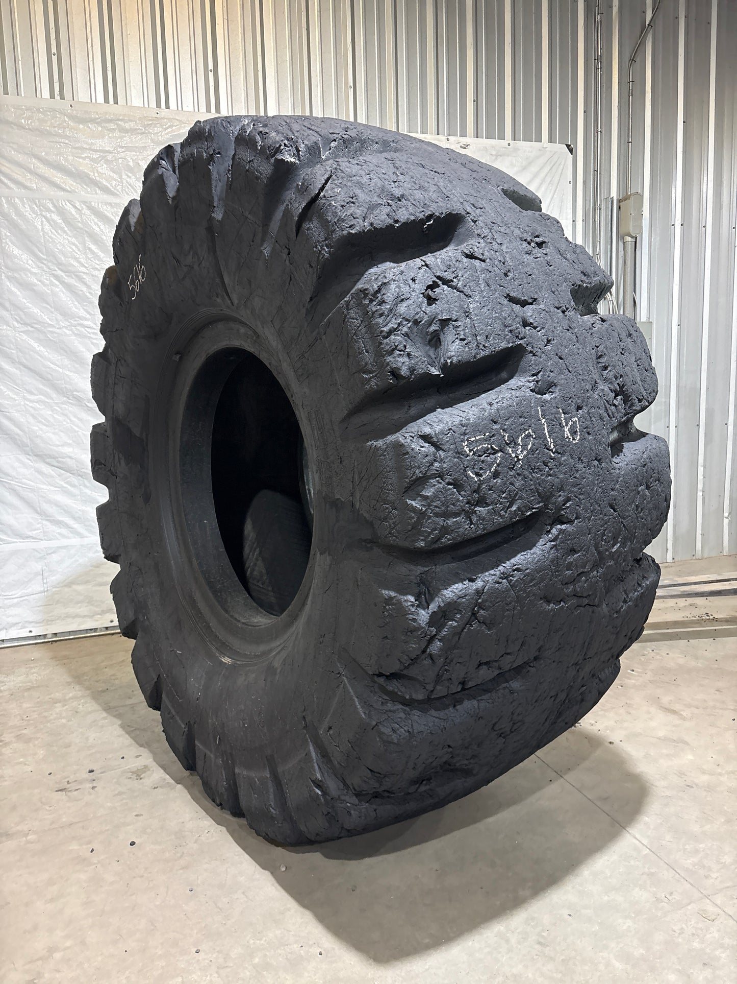41.25/70-39 GENERAL LD250 42 PLY #5616