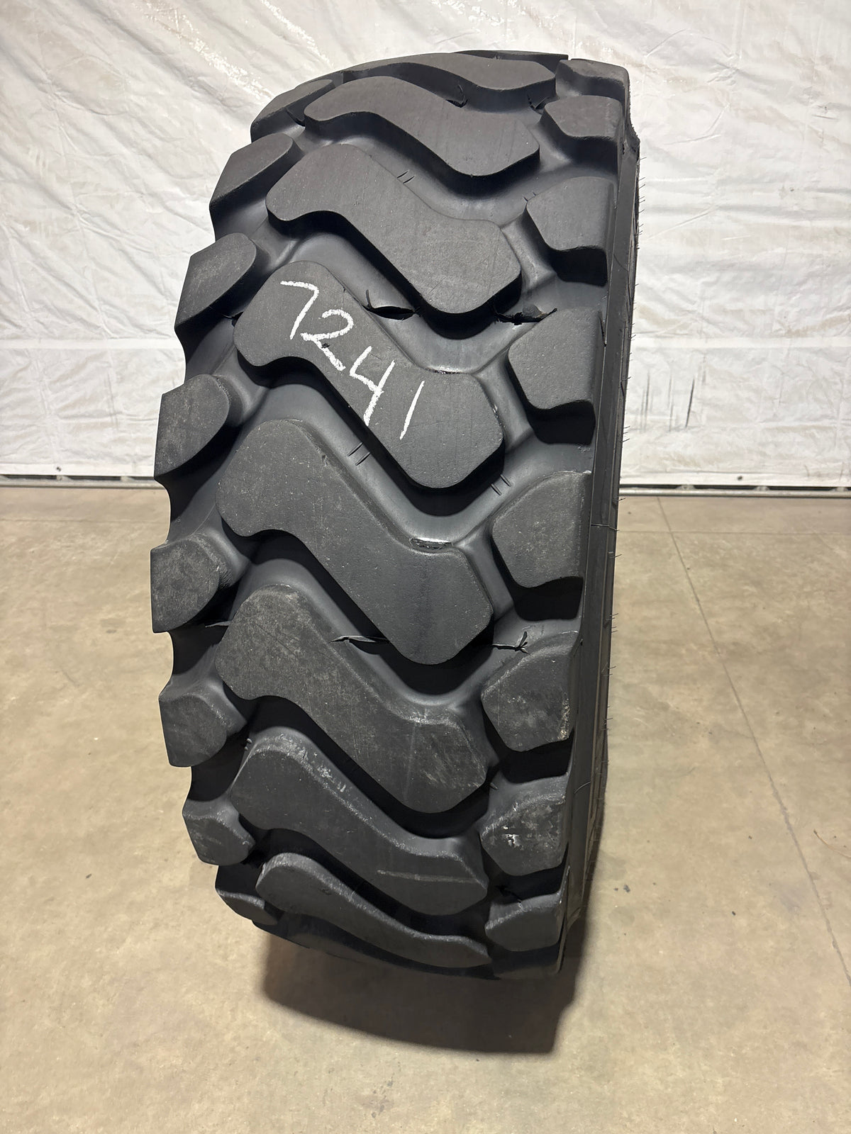 20.5R25 MICHELIN XHA2 #7241