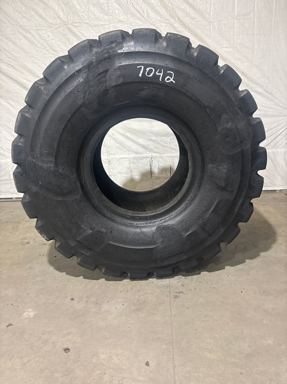 875/65R29 GOODYEAR UNI-STEEL#7042