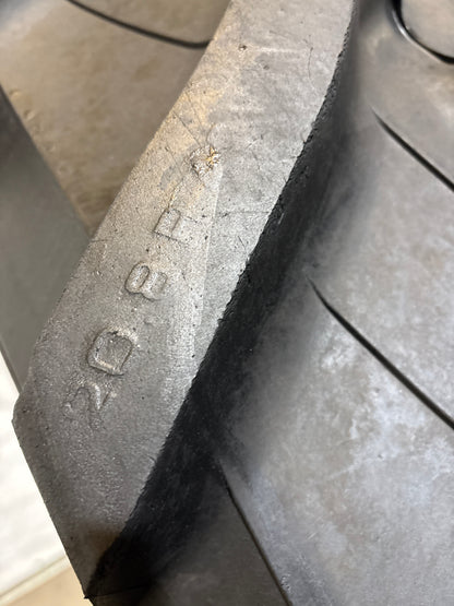 520/85R42 (20.8R42) TRELLEBORG TM600 #5656