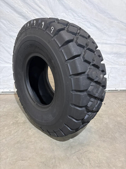 20.5R25 FIRESTONE VERSA BUILT AP #5999