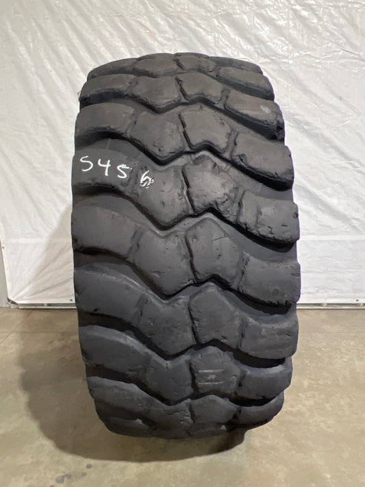 29.5R25 MAGNA MA02 #5456