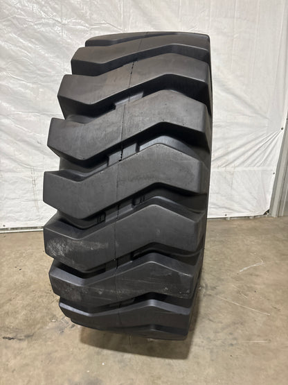26.5-25 BKT XL-GRIP PLUS #5724
