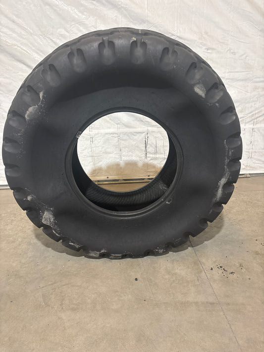 23.1-26 FIRESTONE ALL NON SKI TRACTOR TIRE R-3 #5998