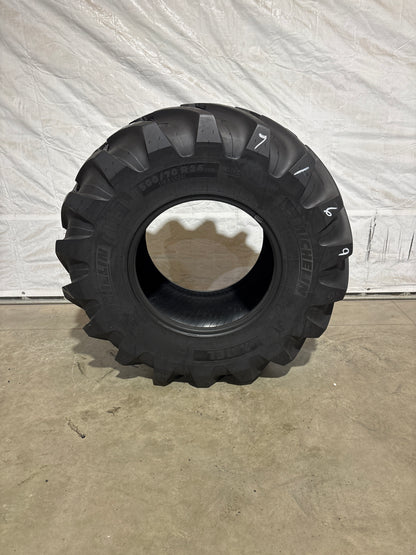 500/70R24 (19.5LR-24) #7169 MICHELIN XMCL
