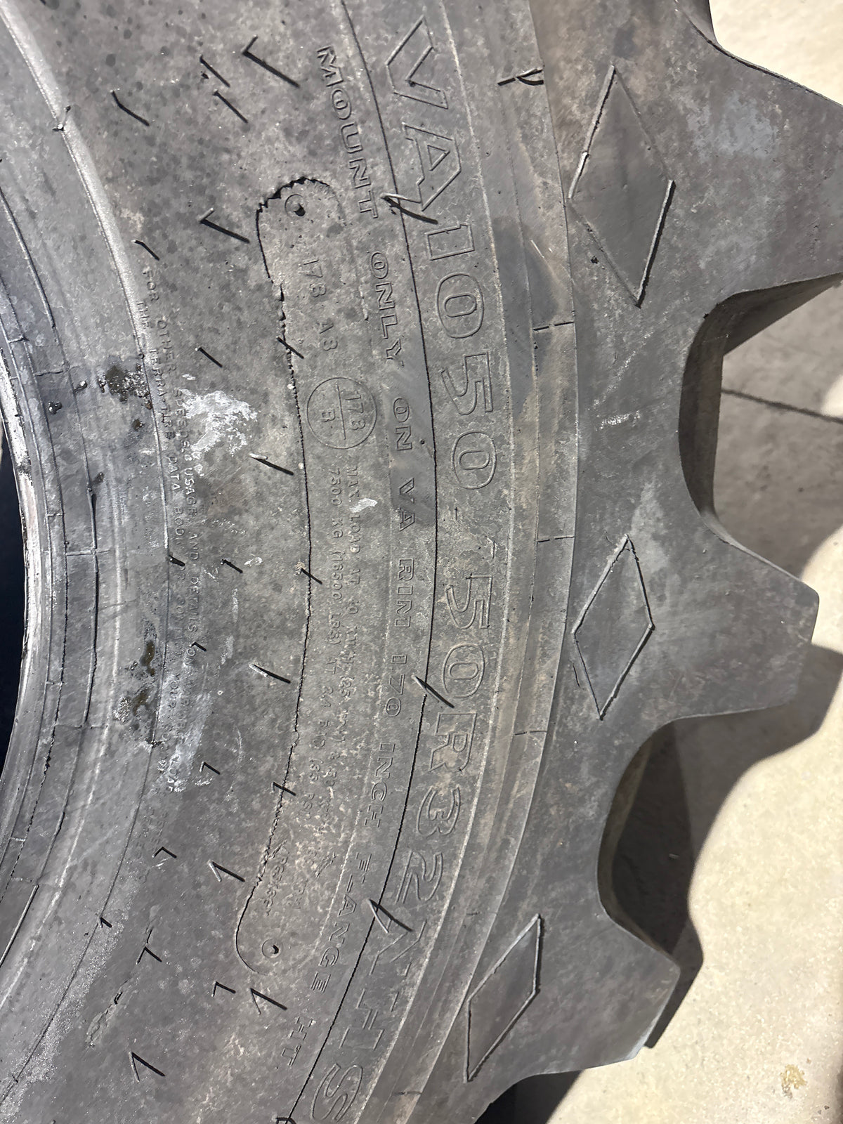 1050/50R32 Goodyear Terra Tire #7254