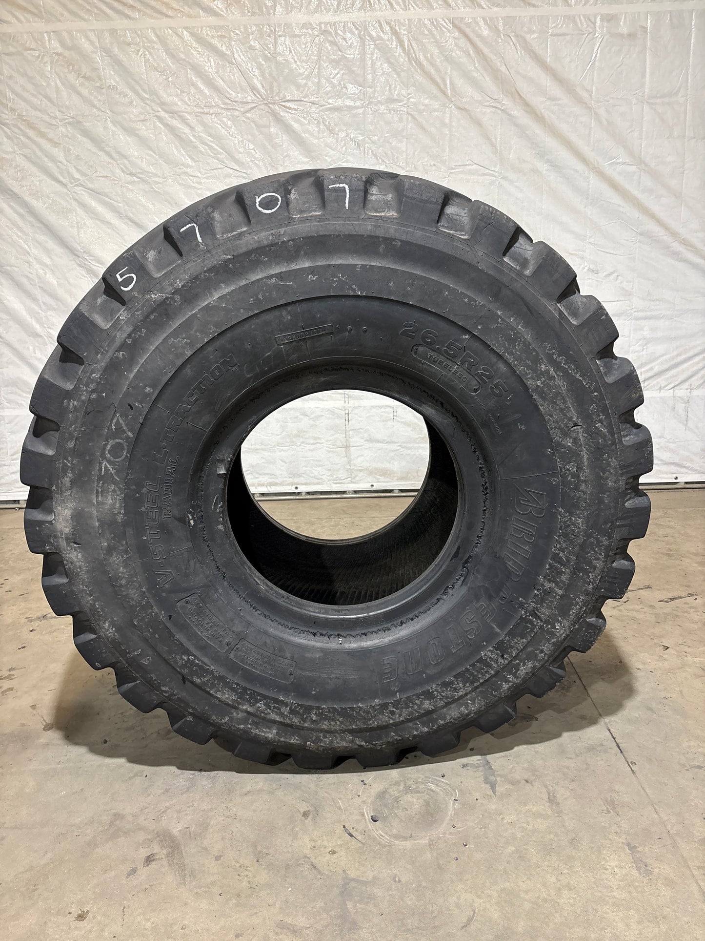 26.5R25 BRIDGESTONE V-STEEL L-TRACTION #5707