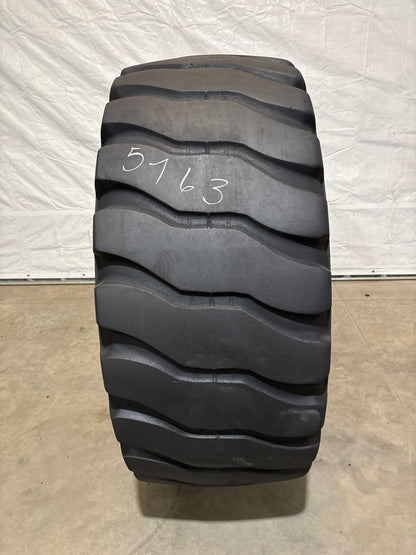 23.5R25 BRIDGESTONE V-STEEL L-TRACTION #5763
