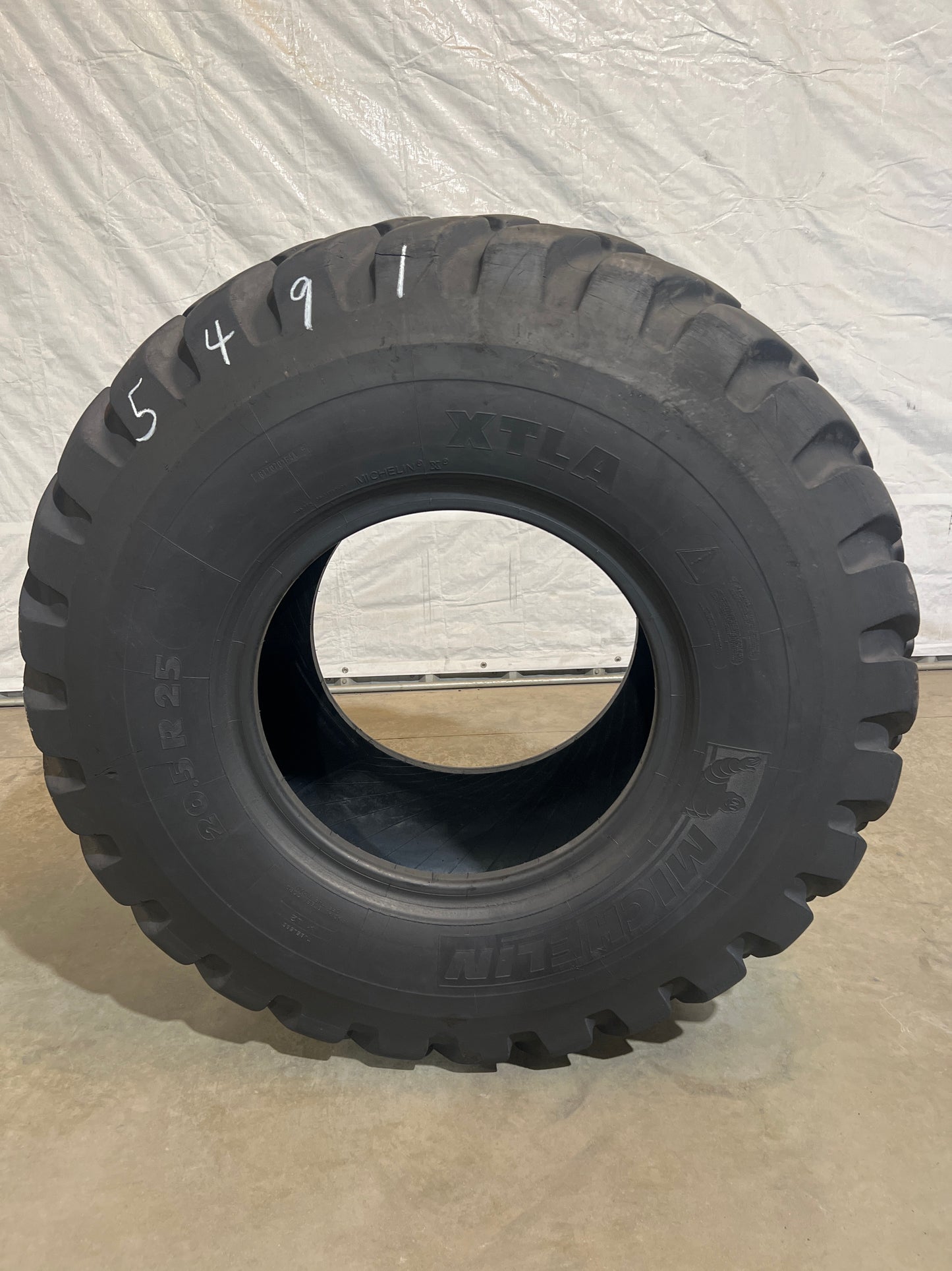 20.5R25 MICHELIN XTLA #5491