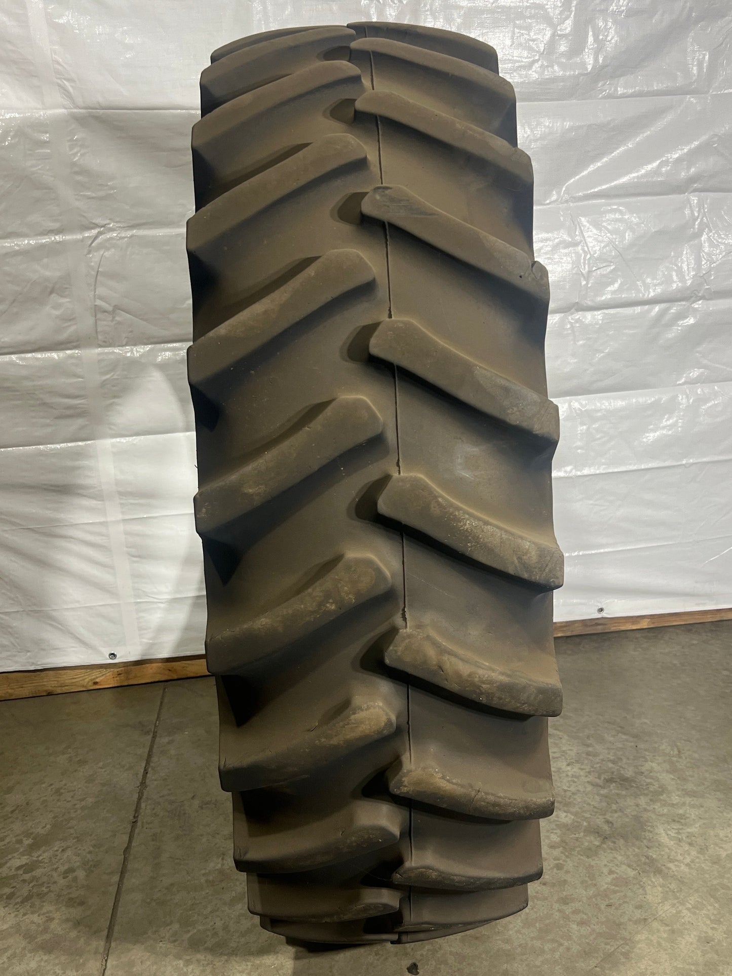 18.4R34 FIRESTONE ALL TRACTION 23° (480/85R34)