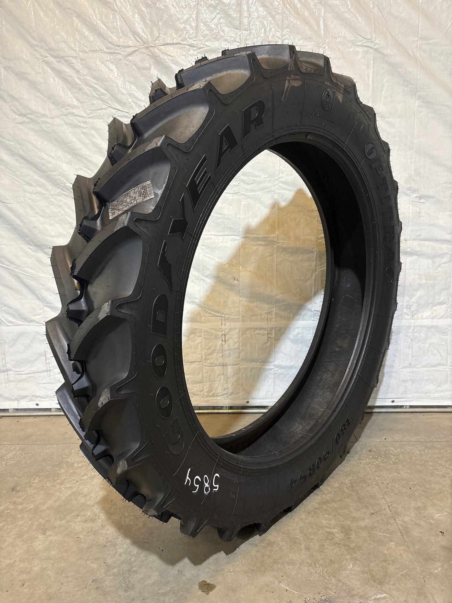 380/90R54 GOODYEAR OPTI TRAC #5854