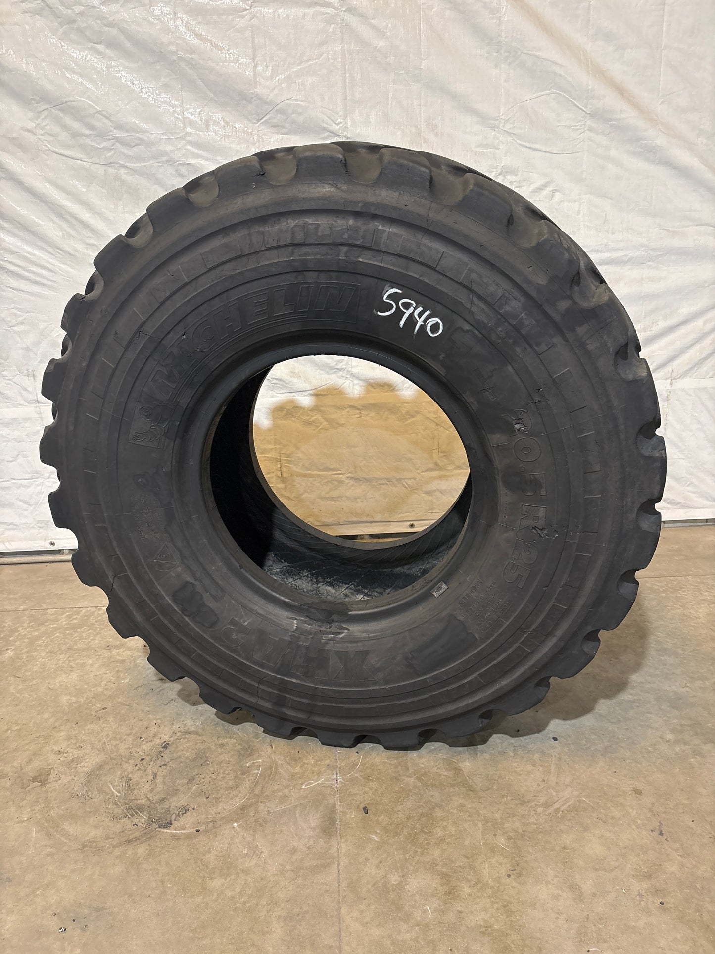 20.5R25 MICHELIN XHA2 #5940