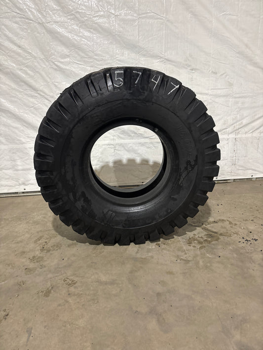 16.00-25 28 PLY BKT XL GRIP E-3 LOADER TIRE #5747