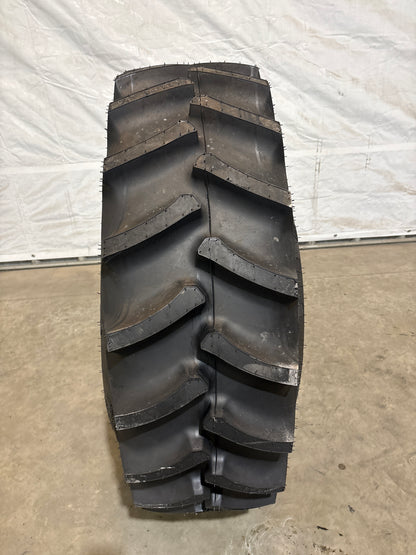 14.9-24 FIRESTONE SUPER ALL TRACTION 23 ° #5681