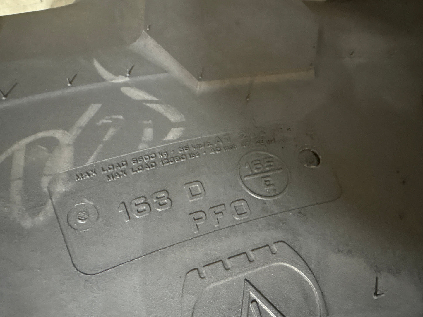 650/60R34 TRELLEBORG TM 1000 PROGRESSIVE TRACTION #5883