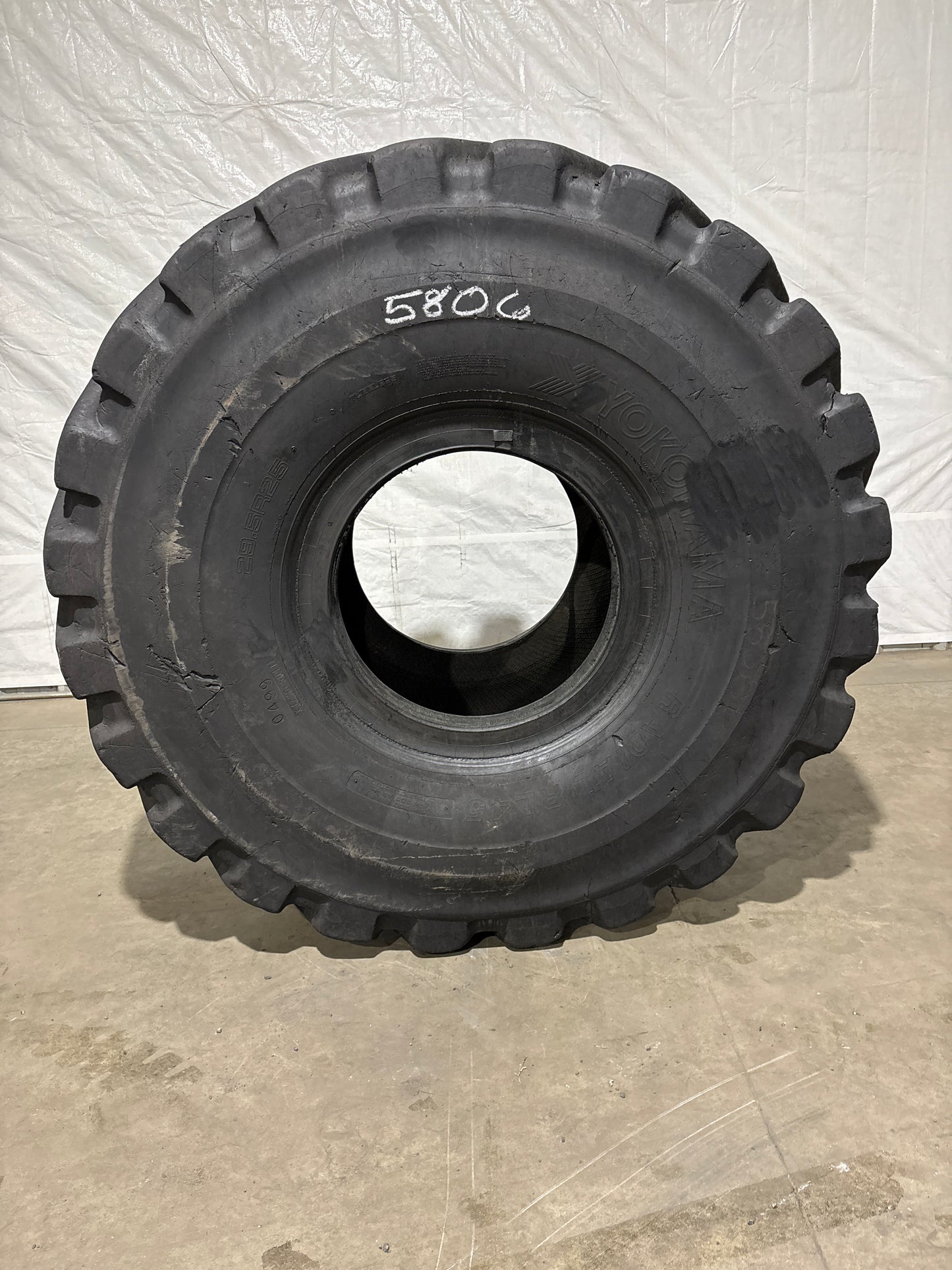 29.5R25 YOKOHAMA RADIAL RL 45 #5806