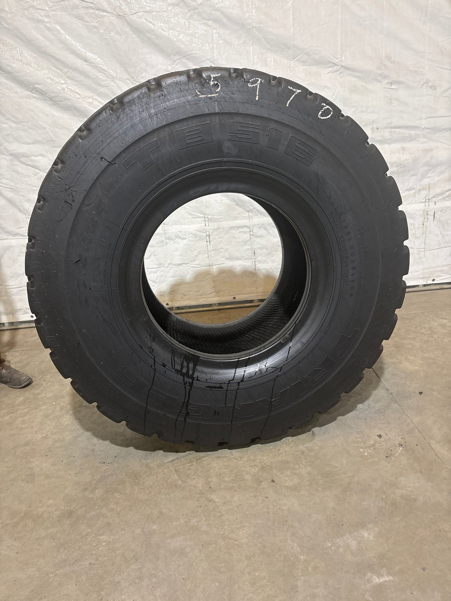 20.5R25 TRIANGLE TB 516 #5970