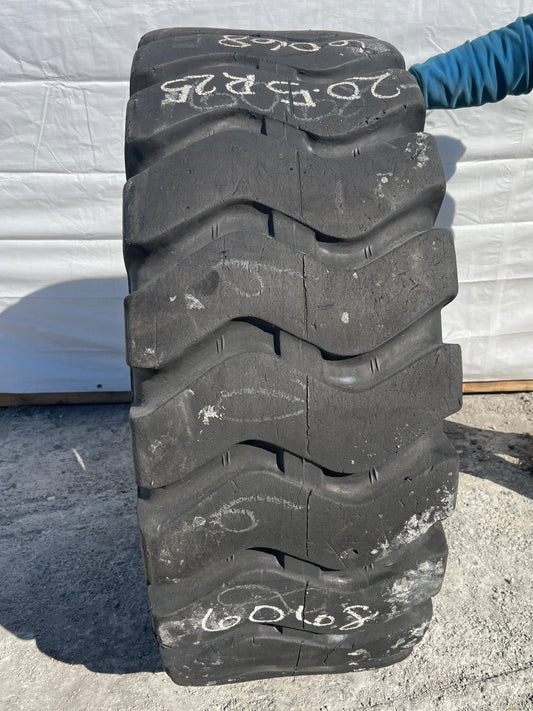 20.5-25 ADVANCE ROCK REGULAR 20 PLY #6068