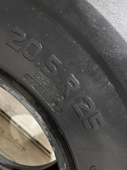 20.5R25 TITAN MXL #5506