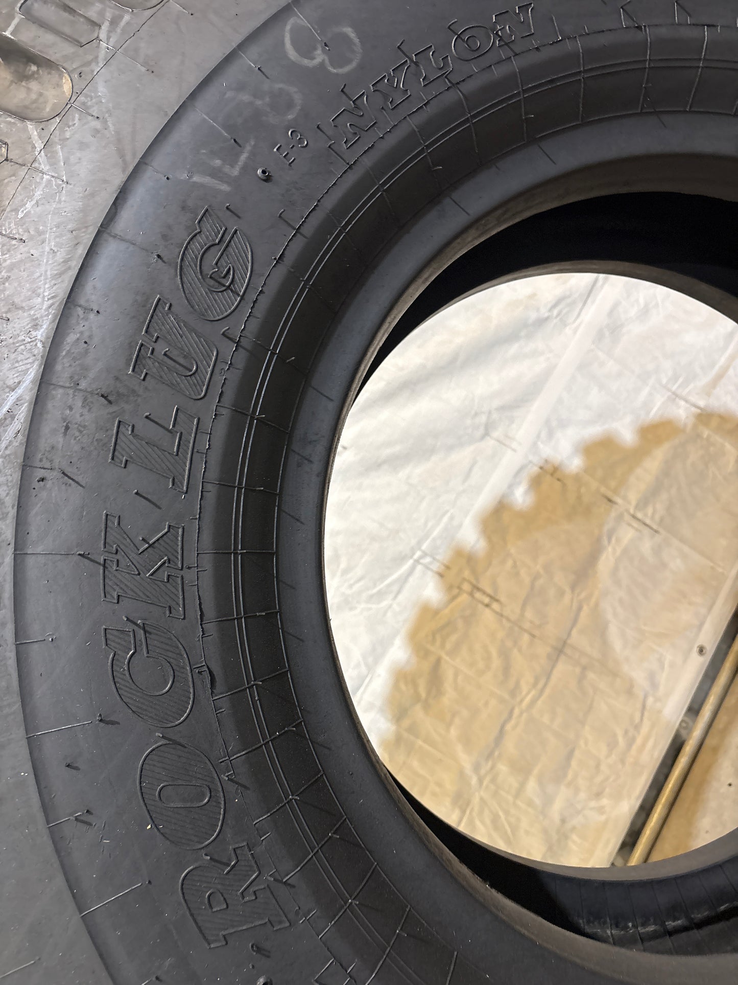 14.00-24 ASTRO ROCK LUG   24 PLY #8971