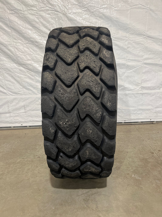 23.5R25 TITAN MXL #5181