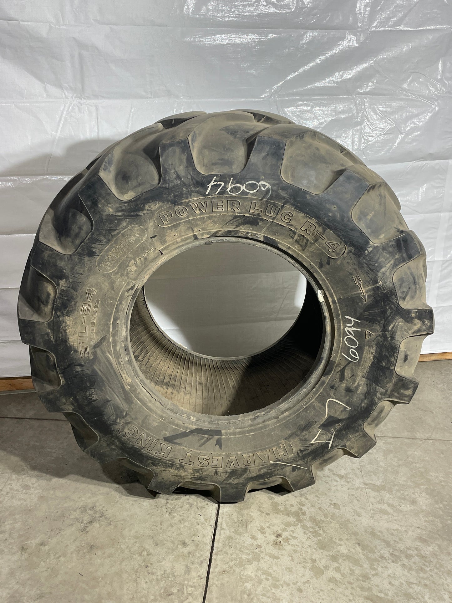 21L-24 HARVEST KING POWER LUG