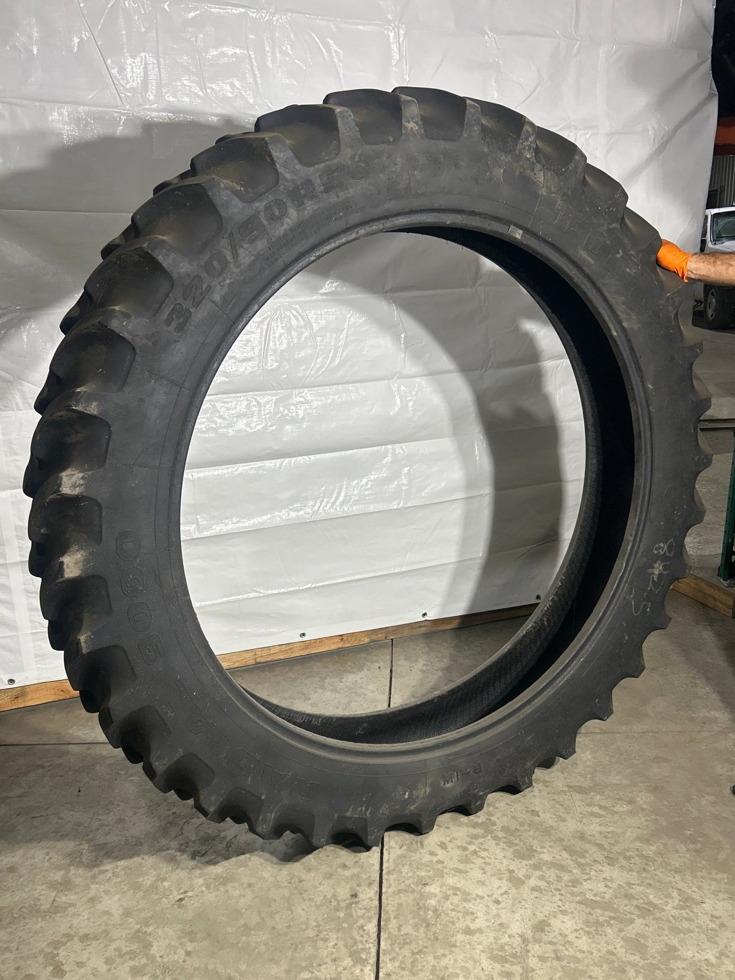 320/90R50 FIRESTONE RADIAL 9000