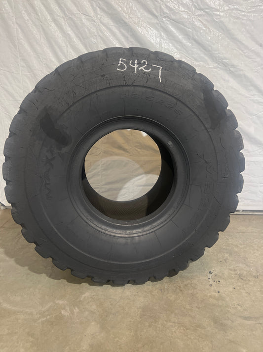 23.5R25 MAXAM MS301 #5427