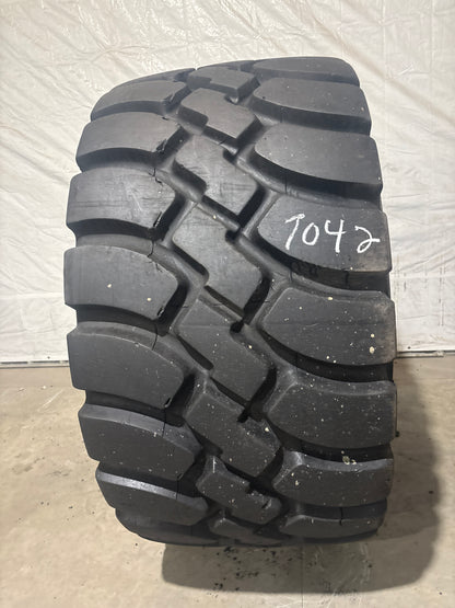 875/65R29 GOODYEAR UNI-STEEL#7042