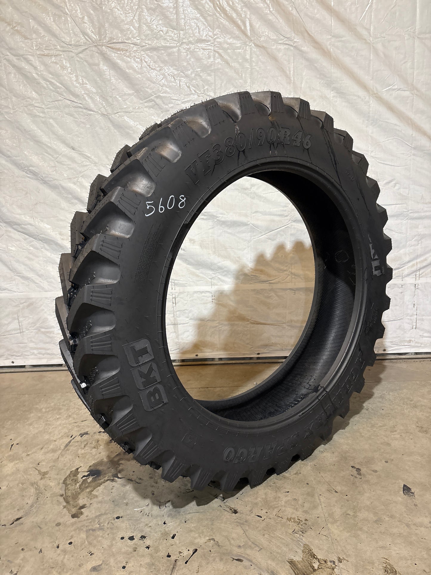 VF 380/90R46 BKT AGRIMAX SPARGO #5608
