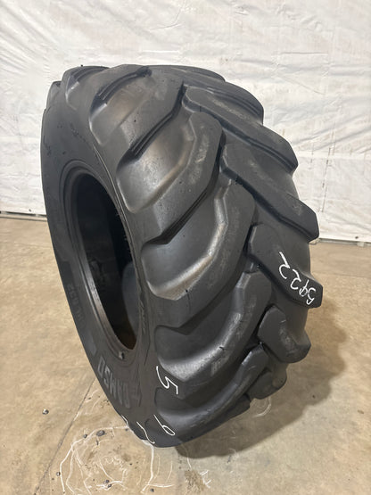 19.5L-24 CAMSO BHL 532 #5922