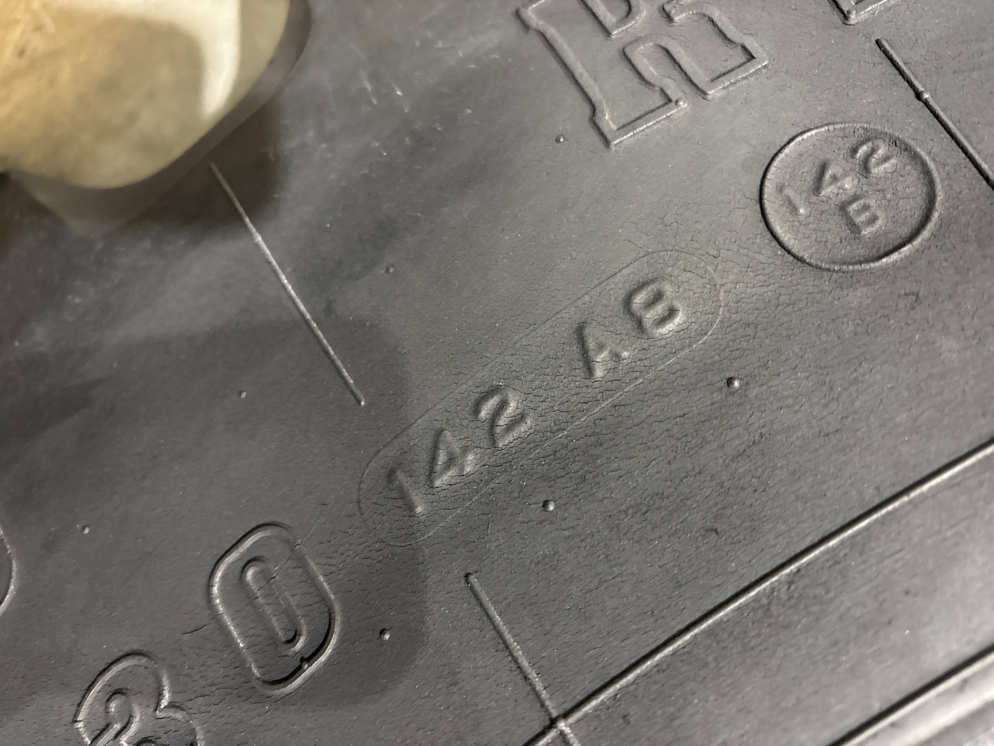 16.9R30 (420/90R30) FIRESTONE RADIAL ALL TRACTION #5558