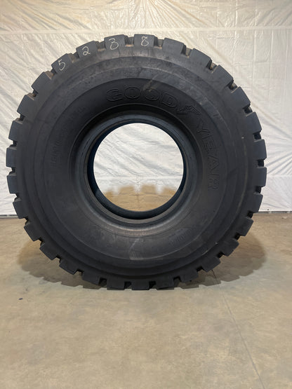 24.00R35 GOODYEAR UNISTEEL RT-4A+ #5238