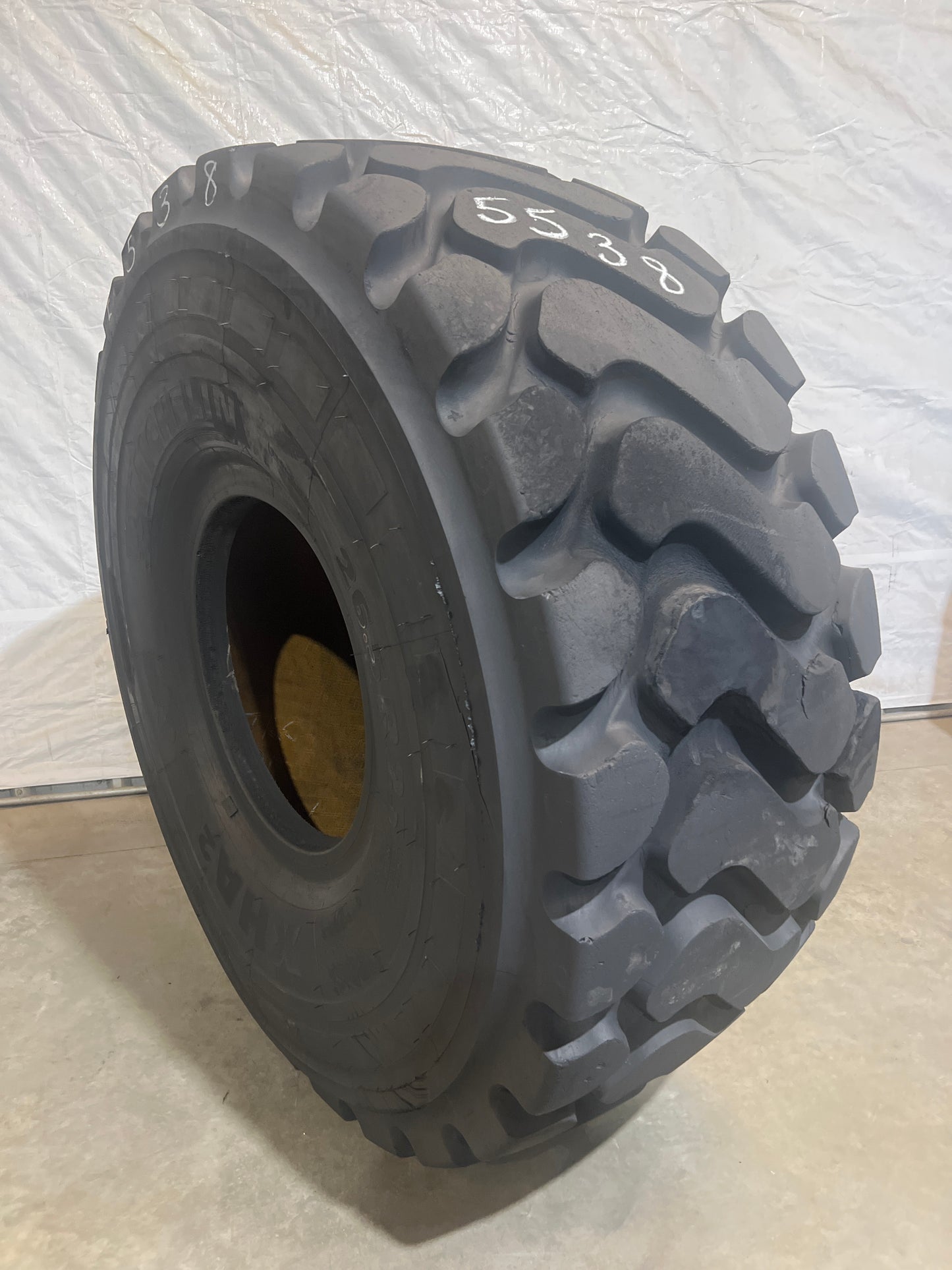 26.5R25 MICHELIN XHA2 #5538