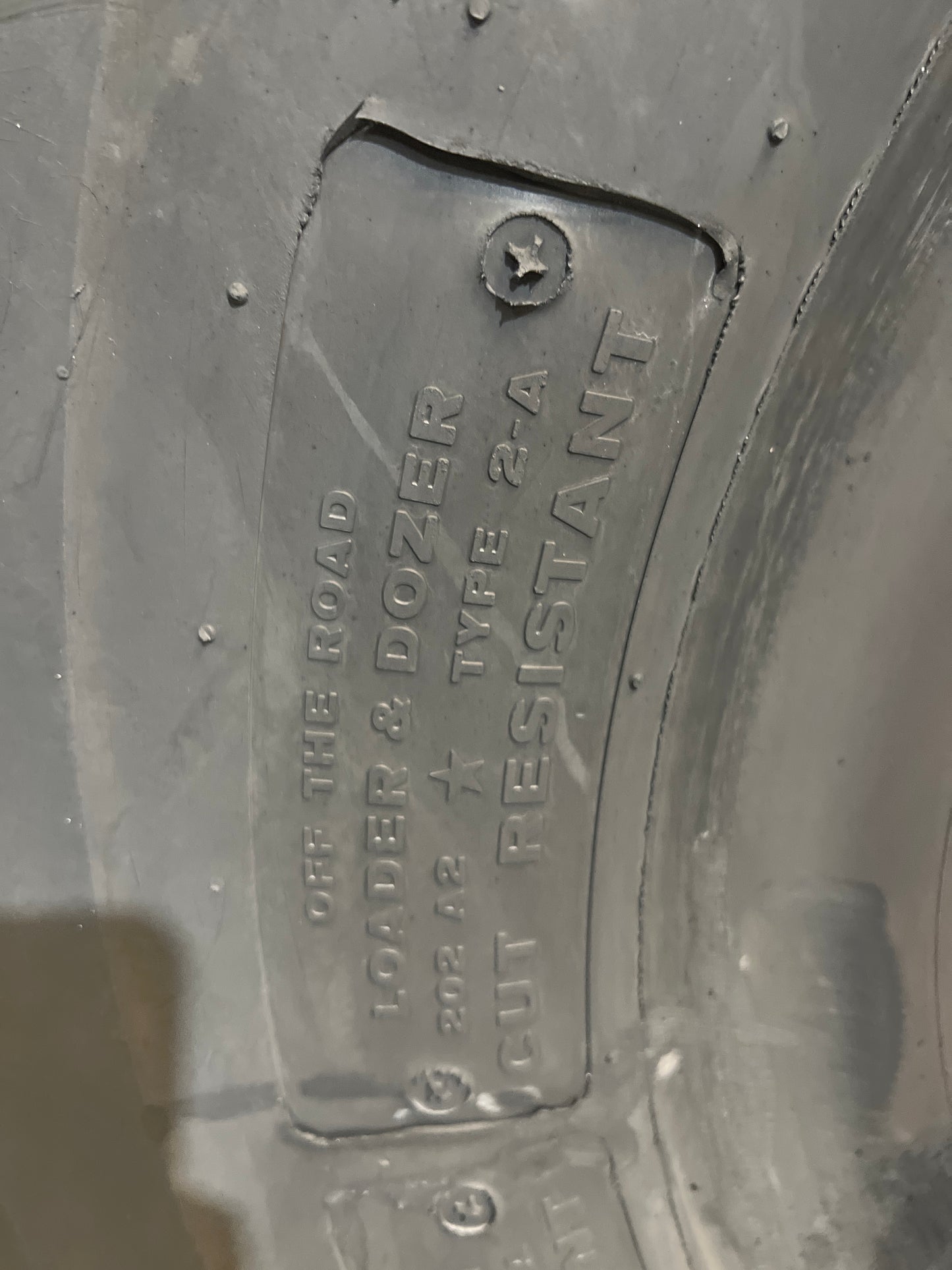 30/65R25 (750/65R25) BRIDGESTONE V-STEEL  L-TRACTION #5504