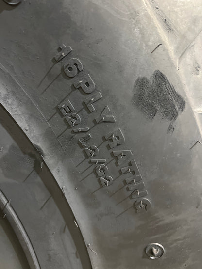 20.5-25 CAMSO LOAD MASTER #5495