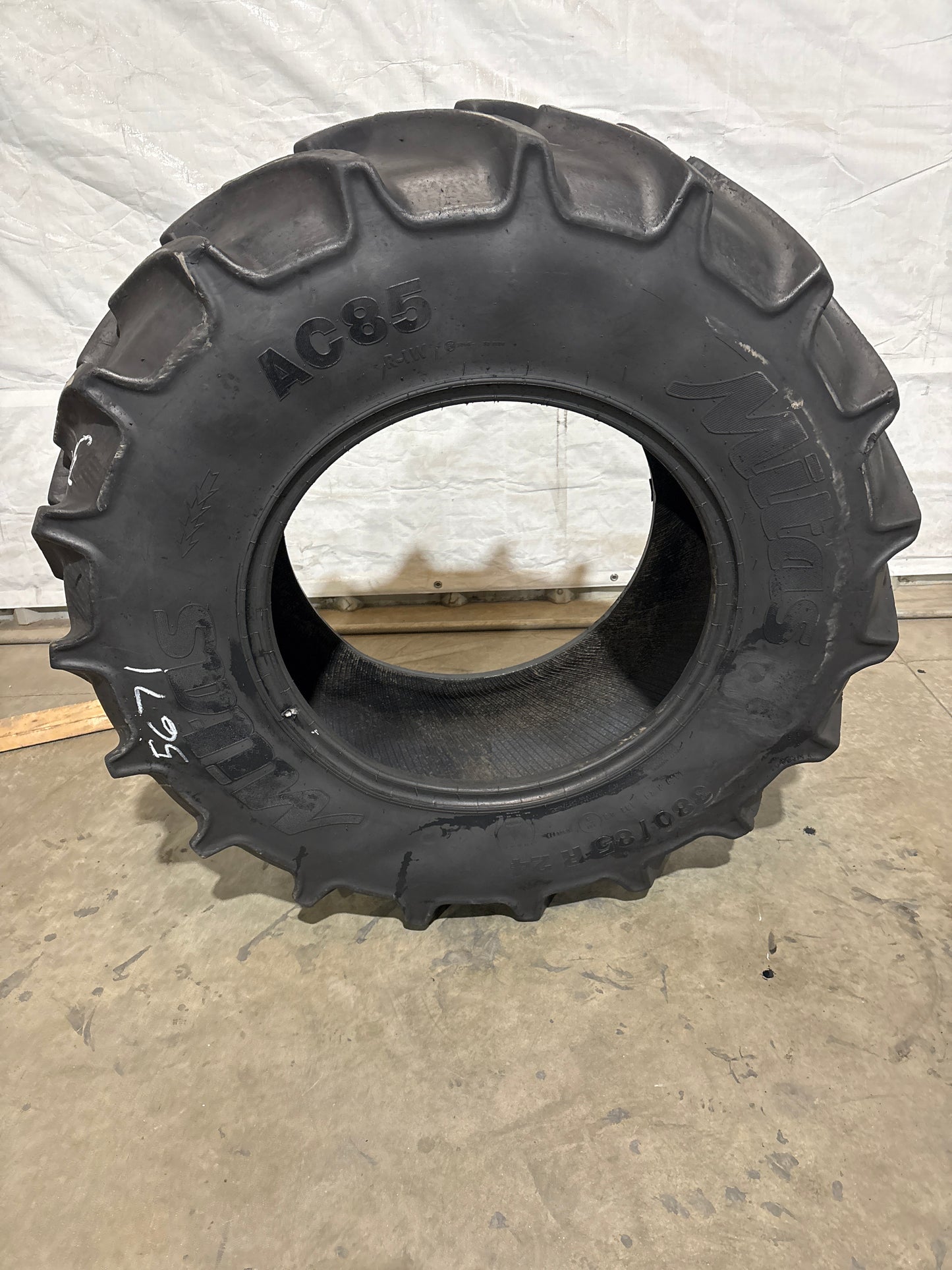 380/85R24 (14.9R24) MITAS AC85 #5671