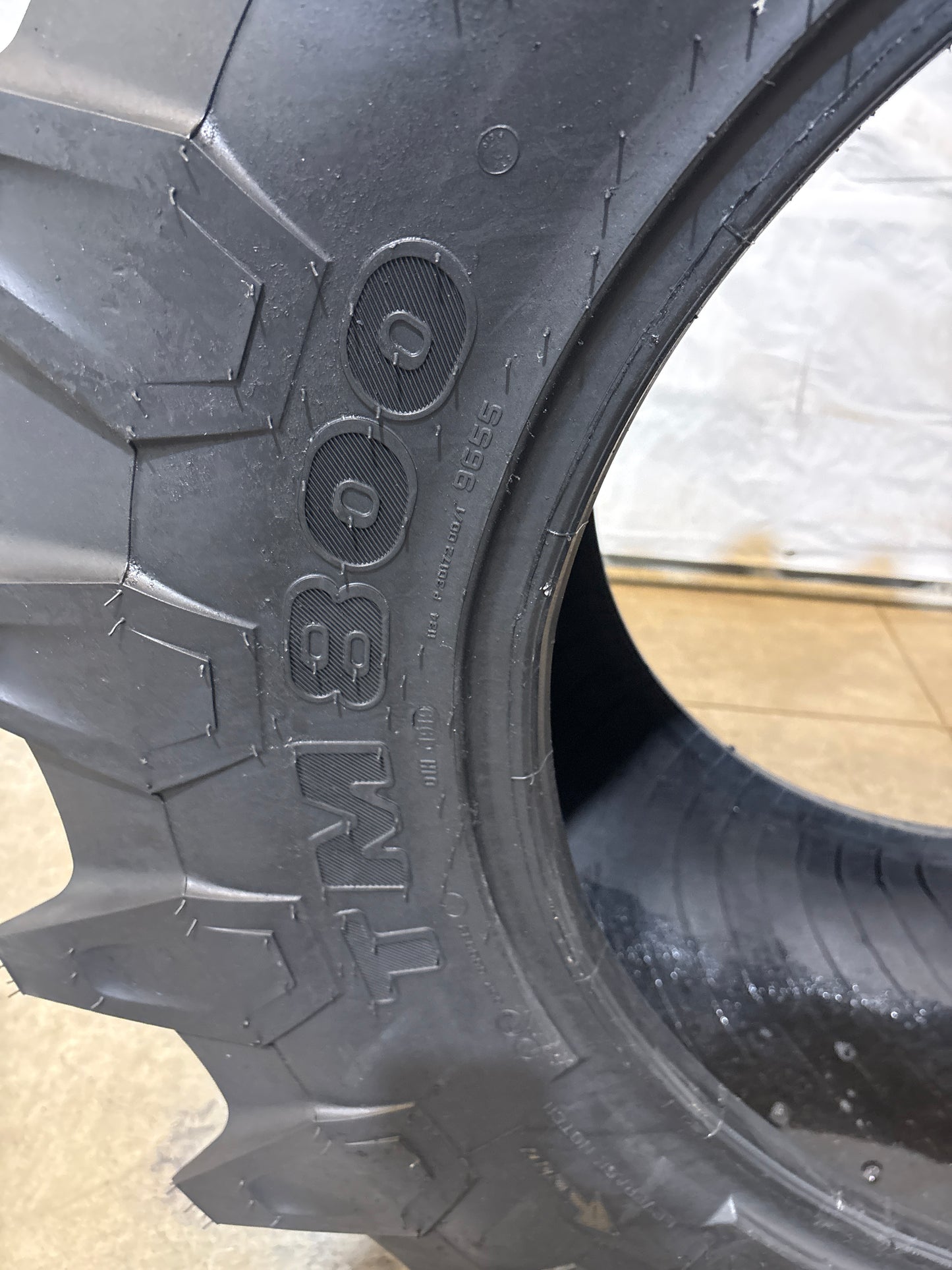 440/65R24 TRELLEBORG TM800 #3641