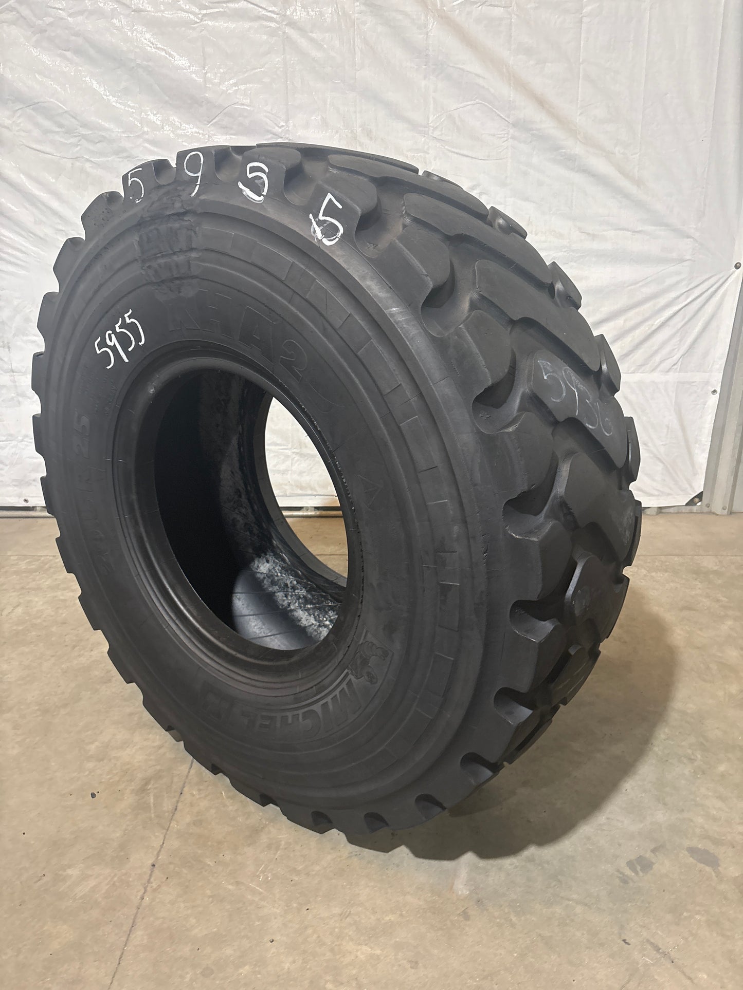 20.5R25 MICHELIN XHA2 #5955