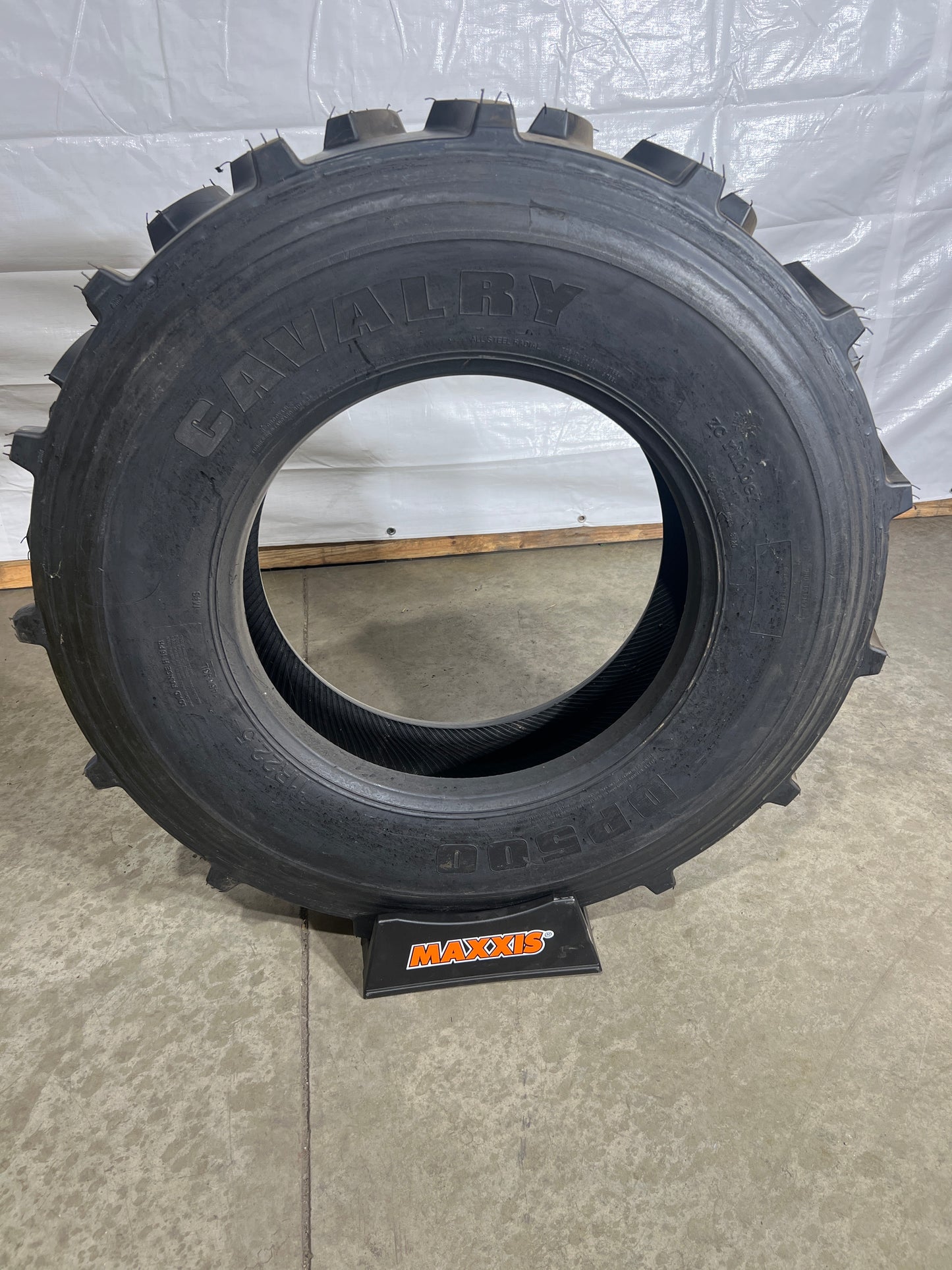 11R22.5 Pivot/ Irrigation Tire